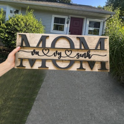 Personalized Mom Wood Sign Plaque With Name Engraving For Birthday Mother's Day Christmas