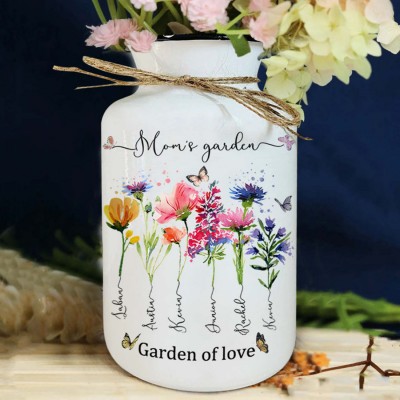 Custom Mom's Garden Vase With Kids Name and Birth Month Flower For Mother's Day Gift