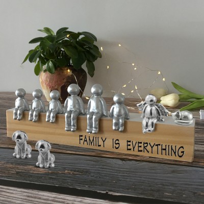 Personalized Sculpture Figurines Anniversary Gift Family is Everything