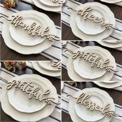 Set of 5 Thanksgiving Place Cards For Dining Table Decor Personalized Words Sign