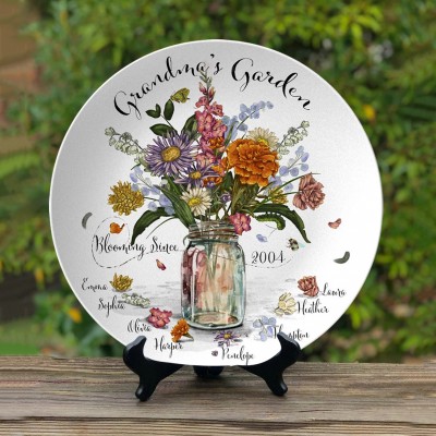 Personalized Grandma's Garden Birth Flower Platter With Grandchildren Name For Mother's Day Gift