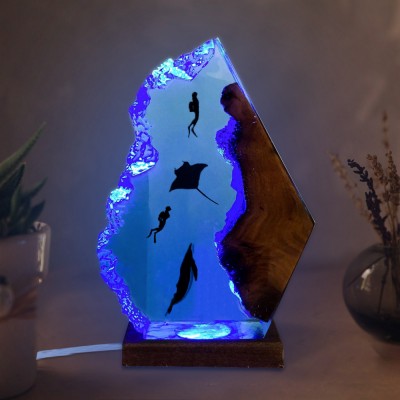 Resin Ocean Wood Lamp Humpback Whale Manta Rays and Couple Diver Home Decor Christmas Gift