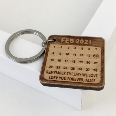 Personalized Calendar Keychain Anniversary Valentine's Day Couple Gift